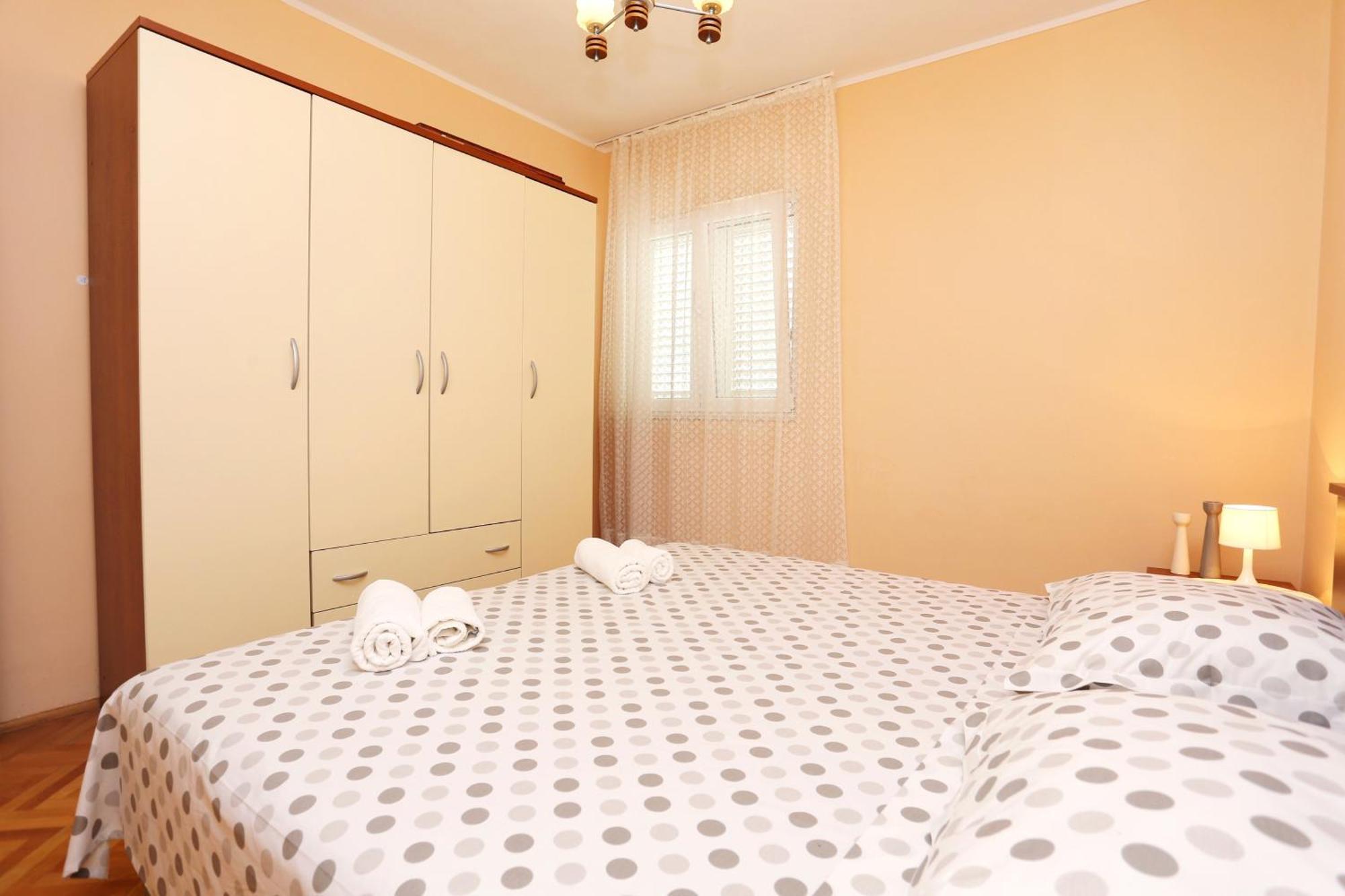 Apartments By The Sea Kastel Kambelovac, Kastela - 8679 Habitación foto